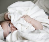 Matelas pour bébé : guide complet pour bien choisir en 2026